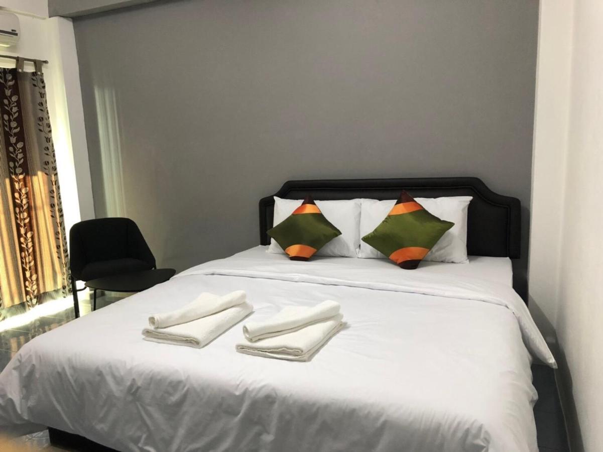 Oblique Apartment - ออฟบลิค อพาร์ทเมนท์ Νονταμπουρί Εξωτερικό φωτογραφία